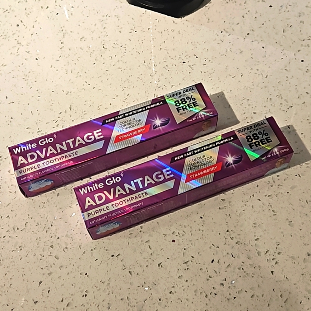 2 WHITE GLO ADVANTAGE WHITENING PURPLE TOOTHPASTE